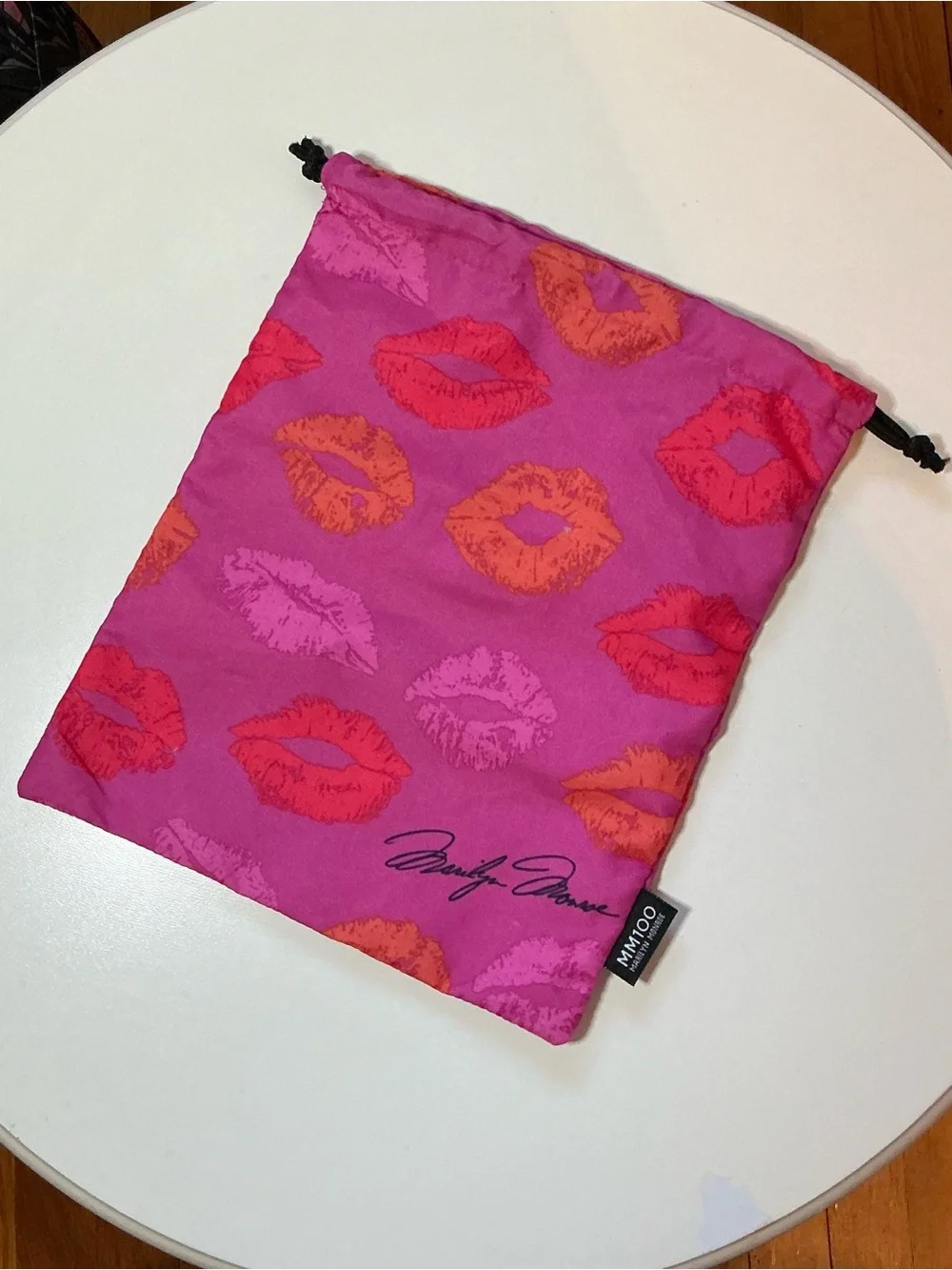 Ipsy Marilyn Monroe Limited Edition Pink Lips Beauty Glam Drawstring Bag